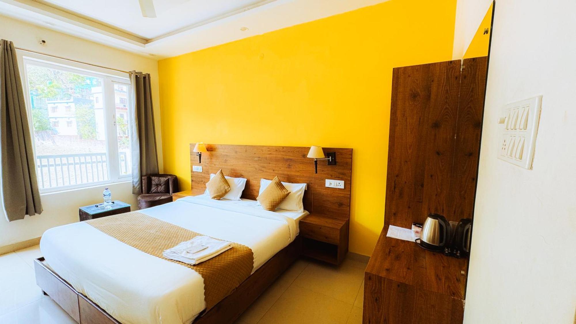 Hostel Hot - House Of Travellers, Rishīkesh Exterior foto